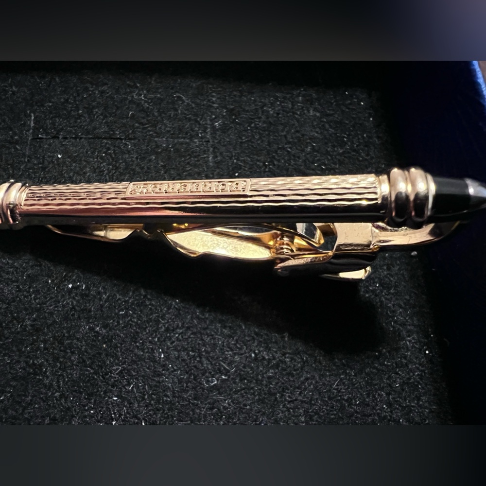 Burberry Gold Textured Tie Clip